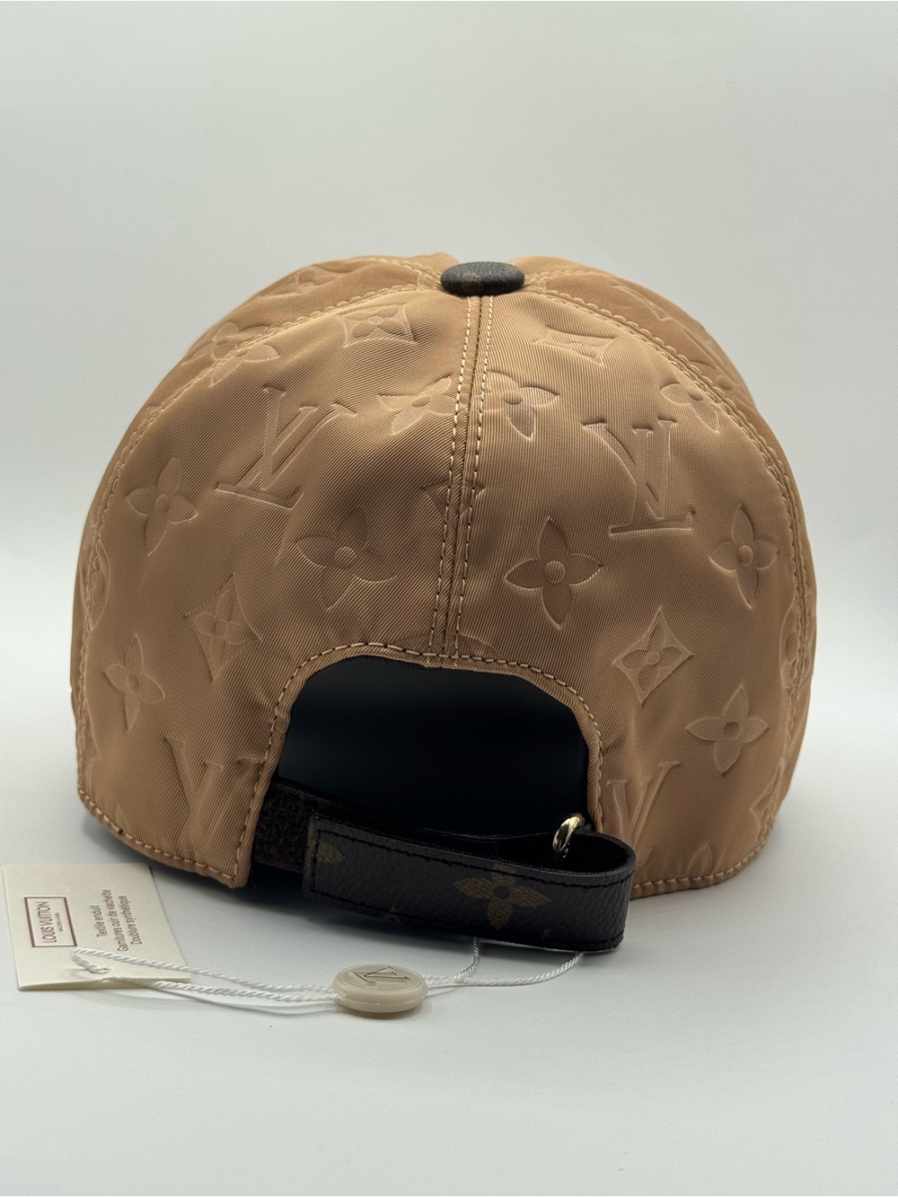 LV Hat - Picture 6 of 10